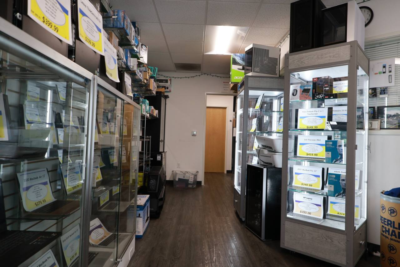 Computer displays inside the i-5 computers store in vancouver, washington